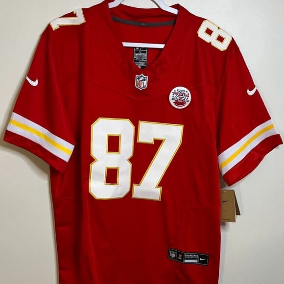 Travis Kelce #87 Kansas City Chiefs Red Nike Vapor NFL Large Jersey - Picture 1 of 8